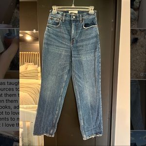 Abercrombie & Fitch 90s Straight Ultra High Rise Curve Love